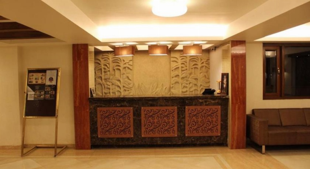 Hotel Sunny International Main image